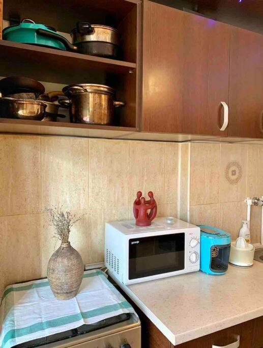 Central Apartment Muncii Area Netflix Букурещ Екстериор снимка