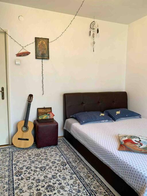 Central Apartment Muncii Area Netflix Букурещ Екстериор снимка